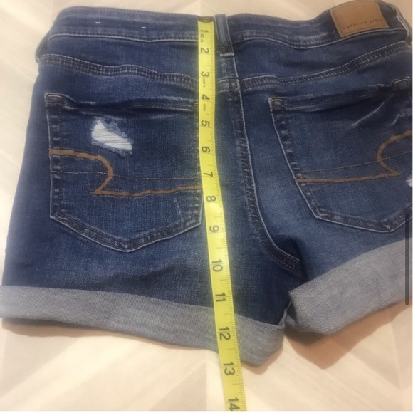 2 for $20 American Eagle Distressed Jean Shorts  size 4 - Picture 6 of 9